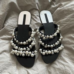 Zara Basic Black and Pearl Sandal 36